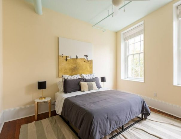 ImgHunt_Bookeddirectly_20260214_dc3005de-70de-4168-9136-841aeb248f41 (1)